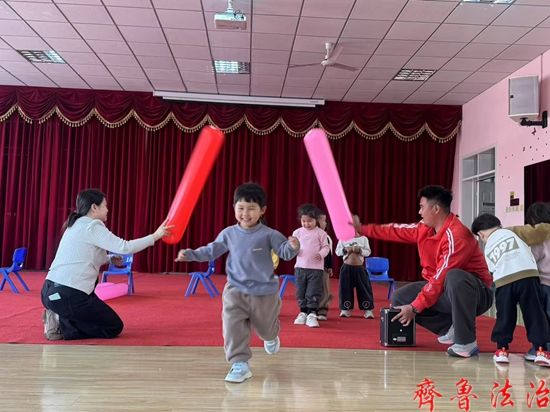 图二_副本.jpg