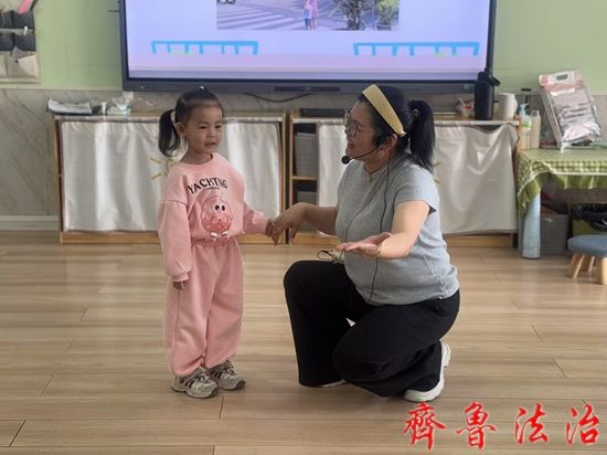 图二_副本.jpg